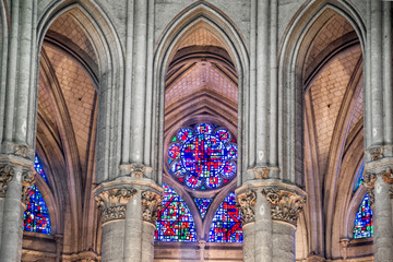 Rosace au coeur de la Cathédrale St Pierre de Beauvais