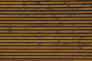 Streifenmuster in den Farben gelb und orange