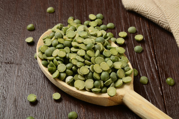 Dried split peas