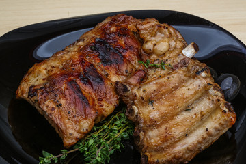 Roasted pork ribs