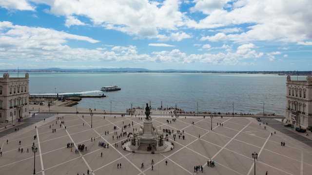 4k timelaspe of commerce square  in Lisbon  - Portugal - UHD
