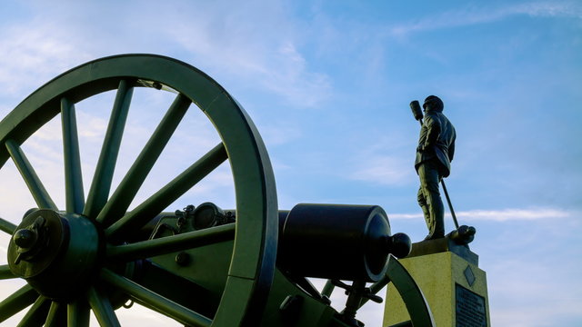 Gettysburg Civil War Statue Time-lapse.