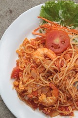 Shrimp spaghetti with sauc on dish