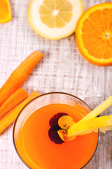 orange carrot juice
