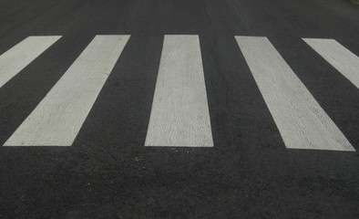 Immagine di un attraversamento pedonale da usare come sfondo