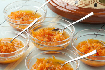 Orange and carrot Juice with cinnamon
