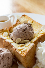 Toast Bread with chocolate ice cream
