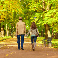 Fototapeta premium Happy romantic couple together in St. Petersburg