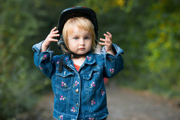 Little girl with helmet