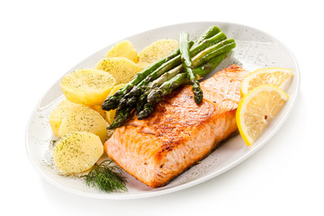 Grilled salmon boiled potatoes and asparagus 