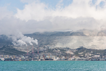Fototapeta na wymiar industrial panorama view in Novorossijsk