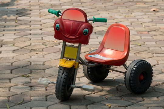 three wheel bicycle child toy
