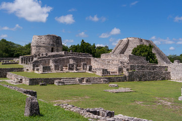 Mayapan Pyramide Kukulkan,Observatorium