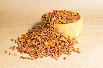 Cat food and wood bowl