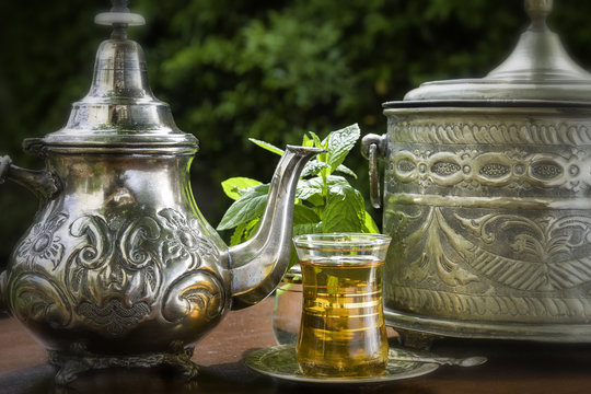 Arabian mint tea