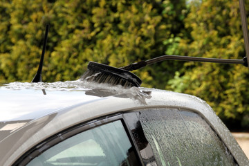 Sto&szlig;stange mit Hochdruckreiniger s&auml;ubern