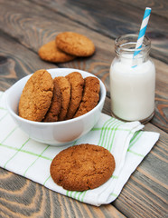 Milk and oatmeal cookies