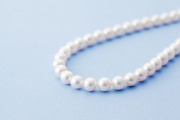 真珠のネックレス