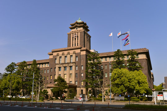 名古屋市役所、5月