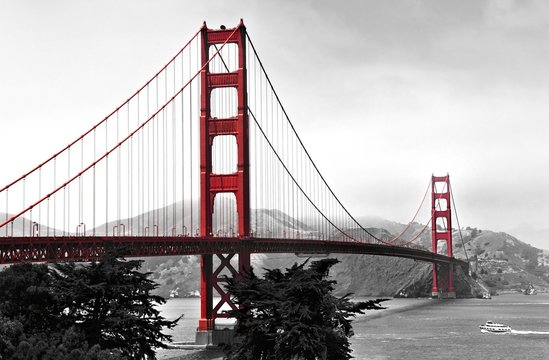 Fototapeta Golden Gate Bridge, red pop on a black and white background