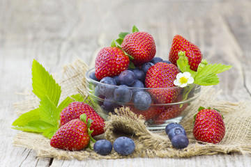 fresh fruits in a bowl