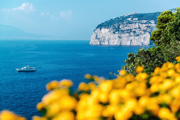 Pittoresque Piano di Sorrento, côte amalfitaine. Italie