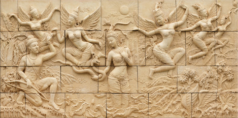 The artwork on the walls Kinaree literature.