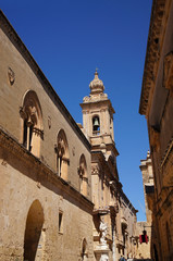 Fototapeta na wymiar Prieuré et église des carmélites de Mdina
