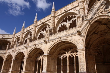Fototapeta na wymiar Mosteiro dos Jerónimos - Hieronymitenkloster Lissabon 