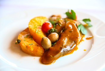 Beef tongue