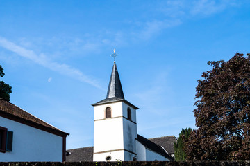 Fototapeta na wymiar Kirche in Ittersdorf