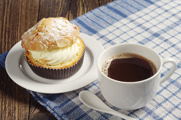 Tasty cake with coffee