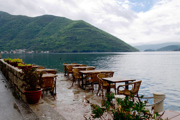 кафе на причале