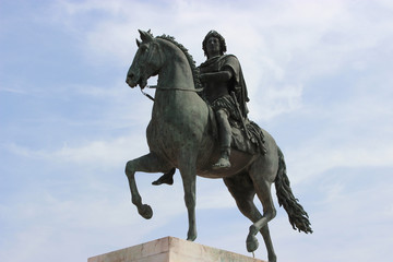 Fototapeta na wymiar Statue of Louis XIV on horseback
