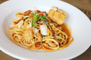 Seafood Linguine