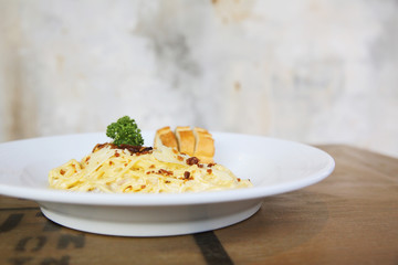 Spaghetti Carbonara with bacon and cheese