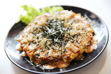 Japanese food okonomiyaki , Japanese pizza