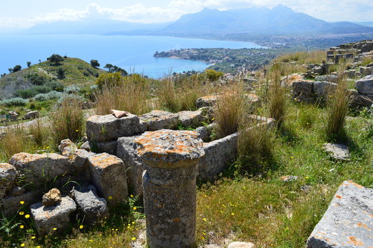 Ruines de Solunto avec vue sur mer, Sicile