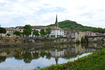 Fototapeta na wymiar Saint-Antonin-Noble-Val, Tarn, Midi-Pyrénées