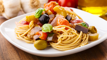 Pasta con caponata