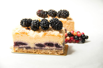  cake with top canberry