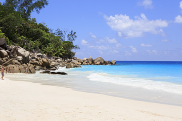 Indian Ocean and beach Anse Georgette.