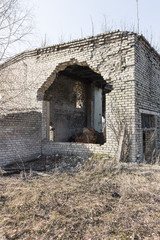 Fototapeta na wymiar fragment of an old ruined building silicate brick 