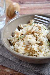 Rice with champignons in a bowl