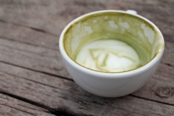 Green tea and milk for drinking