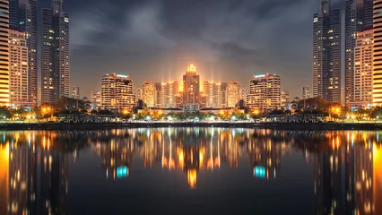 Foto op Plexiglas city reflection bangkok downtown © anuchit2012