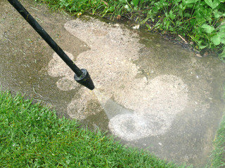 mit wasserhochdruck platten reinigen