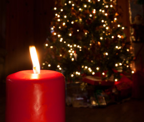 Holiday candle