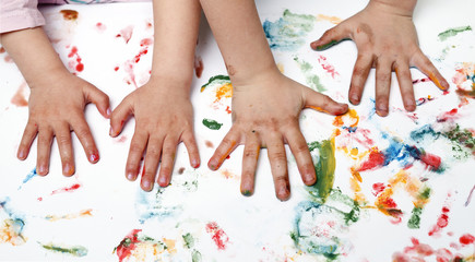 Obraz na płótnie Canvas children hand