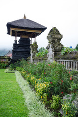 Obraz premium Ulun Danu Temple, Bali, Indonesia - Famous Ulun Danu Bratan temple in Bali, Indonesia.